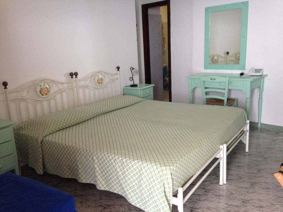 Hotel Villaggio Stromboli - Isola Di Stromboli Exterior photo